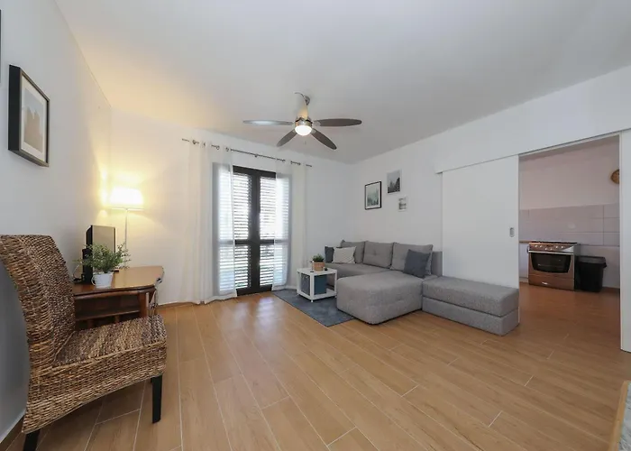 Apartment Hibis, No 1 Starigrad Paklenica