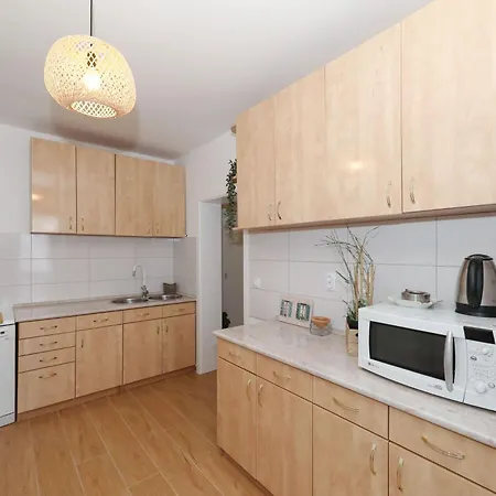 Apartment Hibis, No 1 *