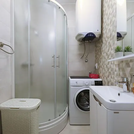 Hibis, No 1 Apartment Starigrad Paklenica